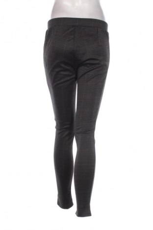 Damenhose Janina, Größe M, Farbe Mehrfarbig, Preis 6,99 €