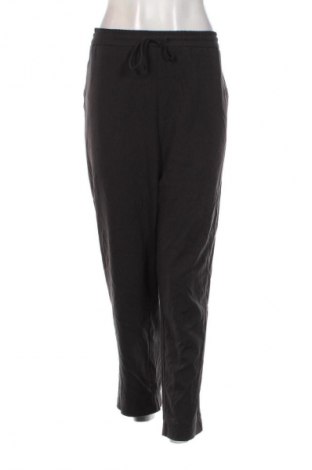 Pantaloni de femei Lindbergh, Mărime 3XL, Culoare Gri, Preț 102,99 Lei