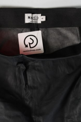 Pantaloni de femei NA-KD, Mărime M, Culoare Negru, Preț 54,99 Lei