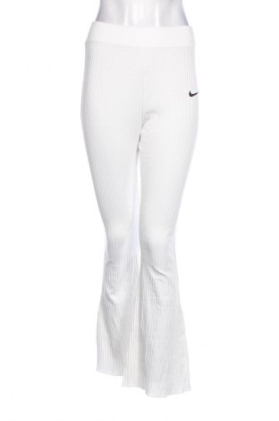 Pantaloni de femei Nike, Mărime XS, Culoare Alb, Preț 203,99 Lei