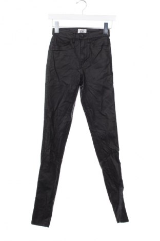 Pantaloni de femei ONLY, Mărime XS, Culoare Negru, Preț 27,99 Lei