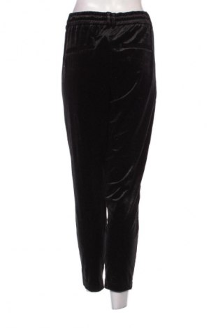 Pantaloni de femei ONLY, Mărime XL, Culoare Negru, Preț 44,99 Lei