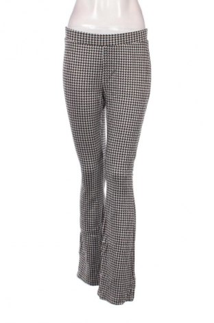 Pantaloni de femei ONLY, Mărime M, Culoare Multicolor, Preț 27,99 Lei