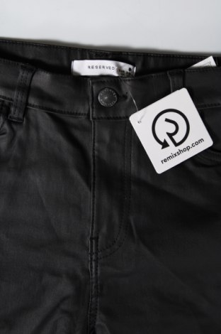 Pantaloni de femei Reserved, Mărime M, Culoare Negru, Preț 52,99 Lei