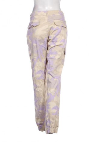 Pantaloni de femei Urban Classics, Mărime XL, Culoare Multicolor, Preț 59,99 Lei