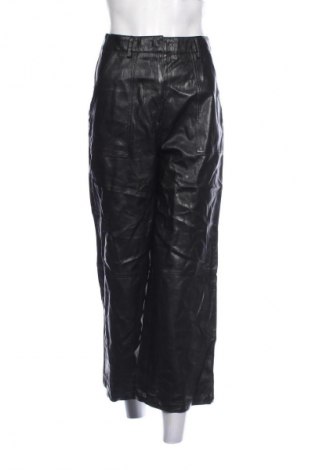 Pantaloni de femei Urban Revivo, Mărime S, Culoare Negru, Preț 54,99 Lei