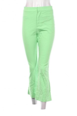 Pantaloni de femei Zara, Mărime L, Culoare Verde, Preț 31,99 Lei