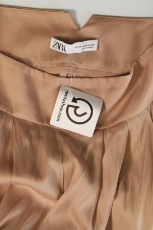 Дамски панталон Zara, Размер XS, Цвят Бежов, Цена 27,37 лв.