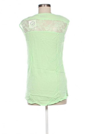 Damentop Vero Moda, Größe M, Farbe Grün, Preis 4,99 €