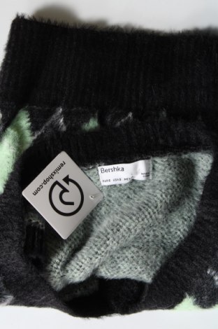 Damenpullover Bershka, Größe S, Farbe Mehrfarbig, Preis € 7,99