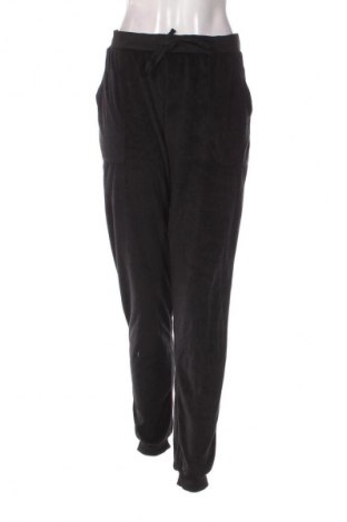 Pantaloni trening de femei, Mărime L, Culoare Negru, Preț 48,99 Lei