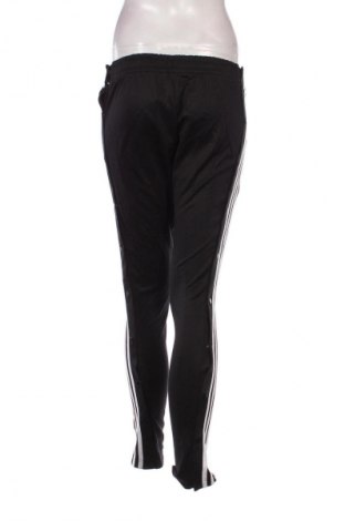 Pantaloni trening de femei Adidas, Mărime XS, Culoare Negru, Preț 121,99 Lei