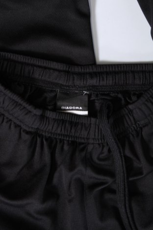 Pantaloni trening de femei Diadora, Mărime S, Culoare Negru, Preț 121,99 Lei