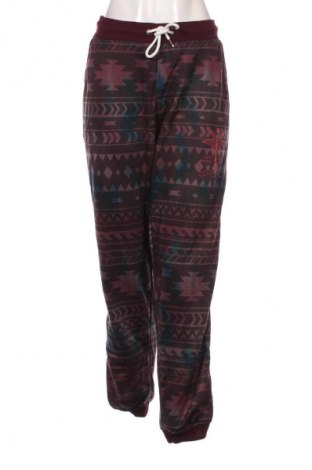 Pantaloni trening de femei Just Rhyse, Mărime XXL, Culoare Multicolor, Preț 111,99 Lei