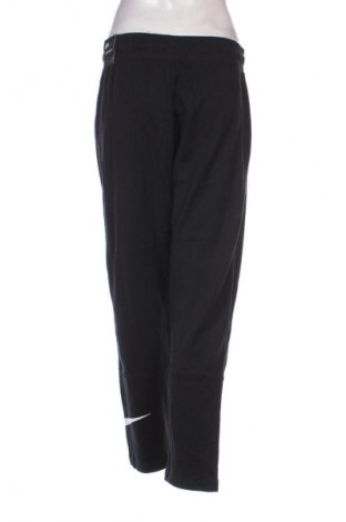 Dámske tepláky Nike, Veľkosť M, Farba Čierna, Cena  39,95 €