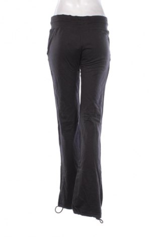 Pantaloni trening de femei ONLY Play, Mărime M, Culoare Negru, Preț 29,99 Lei