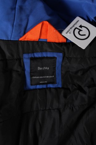 Γυναικείο μπουφάν Bershka, Μέγεθος XS, Χρώμα Μπλέ, Τιμή 35,99 €