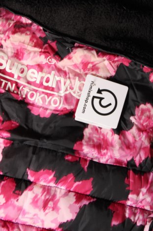 Дамско яке Superdry, Размер XS, Цвят Черен, Цена 56,49 лв.