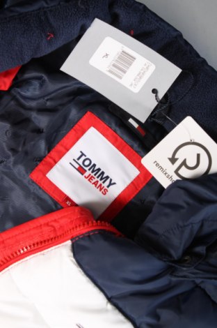 Дамско яке Tommy Jeans, Размер L, Цвят Многоцветен, Цена 381,49 лв.