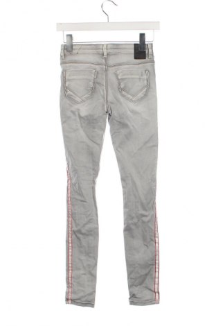 Kinderjeans, Größe 10-11y/ 146-152 cm, Farbe Mehrfarbig, Preis € 9,49