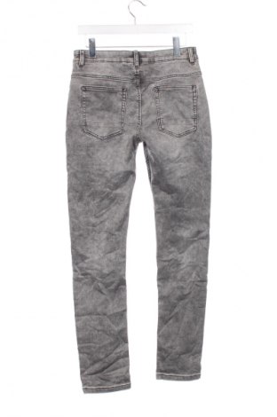 Kinderjeans C&A, Größe 15-18y/ 170-176 cm, Farbe Grau, Preis € 6,99