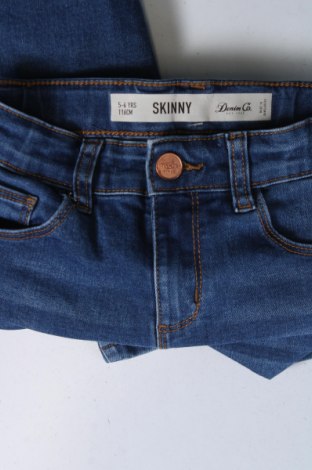 Dziecięce jeansy Denim Co., Rozmiar 4-5y/ 110-116 cm, Kolor Niebieski, Cena 73,56 zł