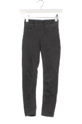 Kinderjeans H&M, Größe 8-9y/ 134-140 cm, Farbe Grau, Preis € 9,49