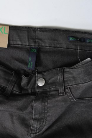 Kinderjeans United Colors Of Benetton, Größe 14-15y/ 168-170 cm, Farbe Schwarz, Preis € 18,10