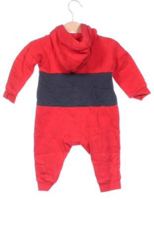 Kinder Overall Nike, Größe 9-12m/ 74-80 cm, Farbe Rot, Preis 33,99 €