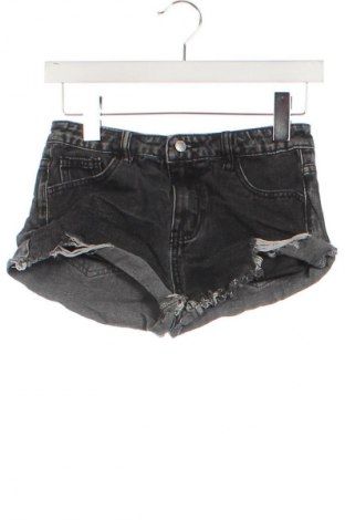 Kinder Shorts SHEIN, Größe 11-12y/ 152-158 cm, Farbe Grau, Preis 5,99 €