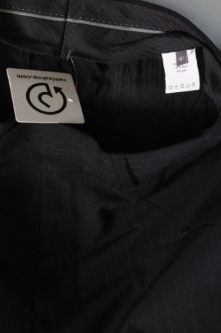 Pantaloni pentru copii, Mărime 12-13y/ 158-164 cm, Culoare Negru, Preț 35,99 Lei