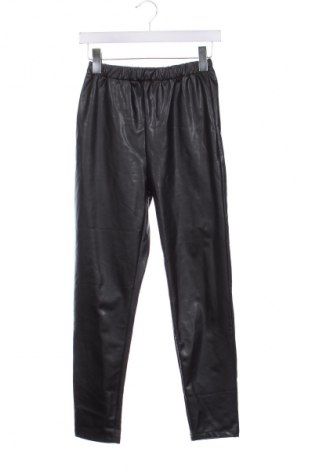 Pantaloni pentru copii LC Waikiki, Mărime 11-12y/ 152-158 cm, Culoare Negru, Preț 26,99 Lei