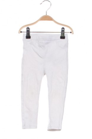 Pantaloni pentru copii LC Waikiki, Mărime 12-18m/ 80-86 cm, Culoare Ecru, Preț 37,99 Lei