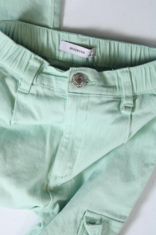 Pantaloni pentru copii Reserved, Mărime 5-6y/ 116-122 cm, Culoare Verde, Preț 53,57 Lei