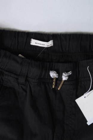 Pantaloni pentru copii Reserved, Mărime 13-14y/ 164-168 cm, Culoare Negru, Preț 34,99 Lei