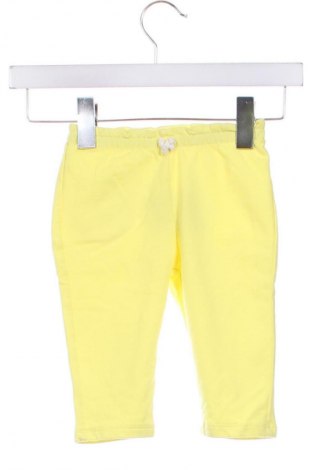 Pantaloni pentru copii United Colors Of Benetton, Mărime 12-18m/ 80-86 cm, Culoare Galben, Preț 41,99 Lei