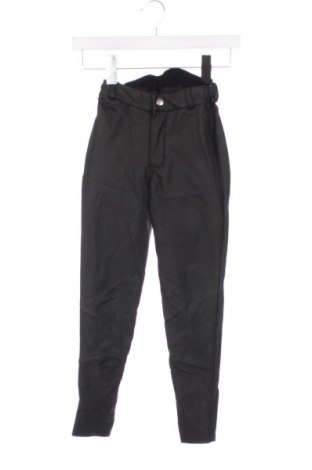 Kinder Sporthose Decathlon, Größe 7-8y/ 128-134 cm, Farbe Schwarz, Preis € 10,49