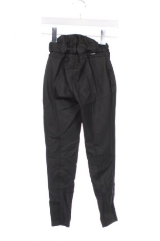 Kinder Sporthose Decathlon, Größe 7-8y/ 128-134 cm, Farbe Schwarz, Preis 11,49 €