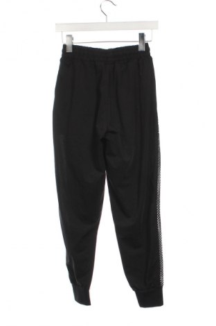 Kinder Sporthose, Größe 11-12y/ 152-158 cm, Farbe Schwarz, Preis 6,99 €