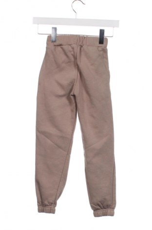 Pantaloni de trening, pentru copii, Mărime 6-7y/ 122-128 cm, Culoare Bej, Preț 27,99 Lei