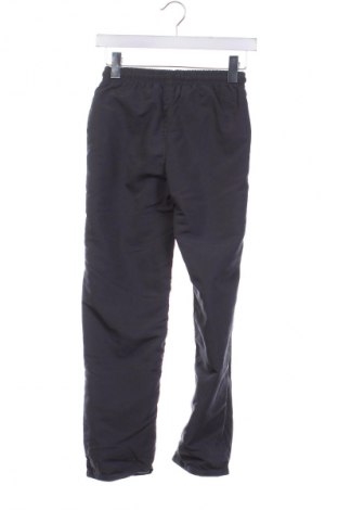 Pantaloni de trening, pentru copii LC Waikiki, Mărime 9-10y/ 140-146 cm, Culoare Gri, Preț 26,99 Lei