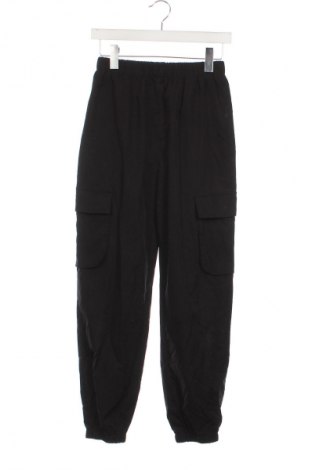 Pantaloni de trening, pentru copii SHEIN, Mărime 13-14y/ 164-168 cm, Culoare Negru, Preț 29,99 Lei