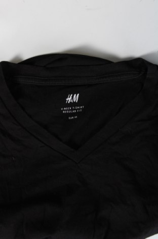 Мъжка тениска H&M, Размер XS, Цвят Черен, Цена 7,99 лв.