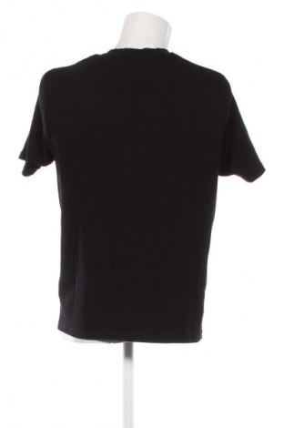 Ανδρικό t-shirt Pull&Bear, Μέγεθος XL, Χρώμα Μαύρο, Τιμή 7,65 €