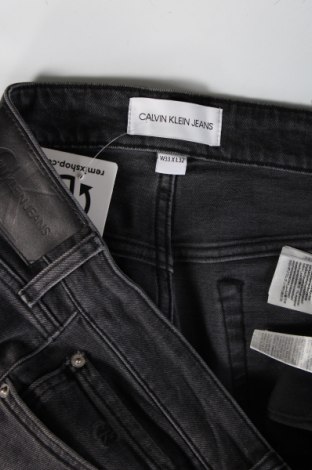 Pánské džíny  Calvin Klein Jeans, Velikost L, Barva Šedá, Cena  729,00 Kč