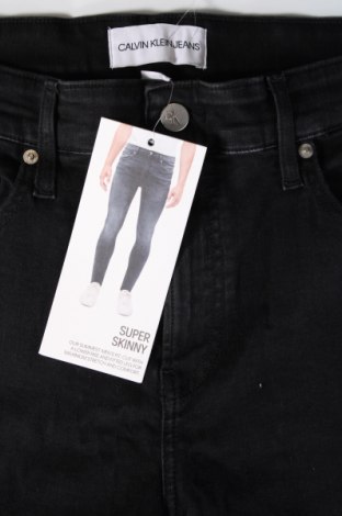 Męskie jeansy Calvin Klein Jeans, Rozmiar L, Kolor Czarny, Cena 425,29 zł