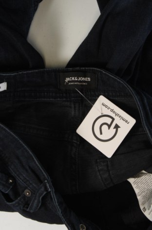 Męskie jeansy Jack & Jones, Rozmiar S, Kolor Niebieski, Cena 30,99 zł