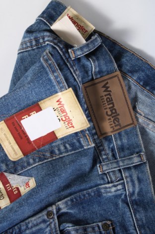 Męskie jeansy Wrangler, Rozmiar 3XL, Kolor Niebieski, Cena 220,99 zł