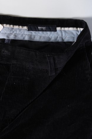 Pantaloni raiați de bărbați Brax, Mărime L, Culoare Albastru, Preț 112,99 Lei