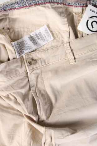 Herren Shorts Esprit, Größe M, Farbe Beige, Preis 9,99 €